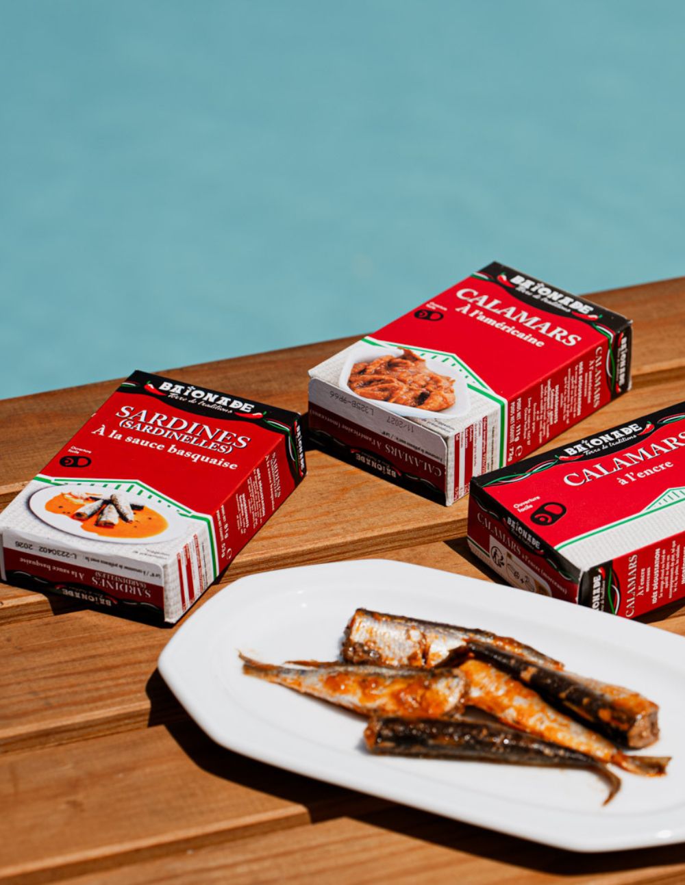 Sardinelles à la sauce basquaise