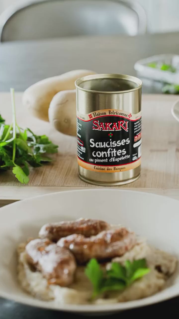 Saucisses confites au piment d'Espelette